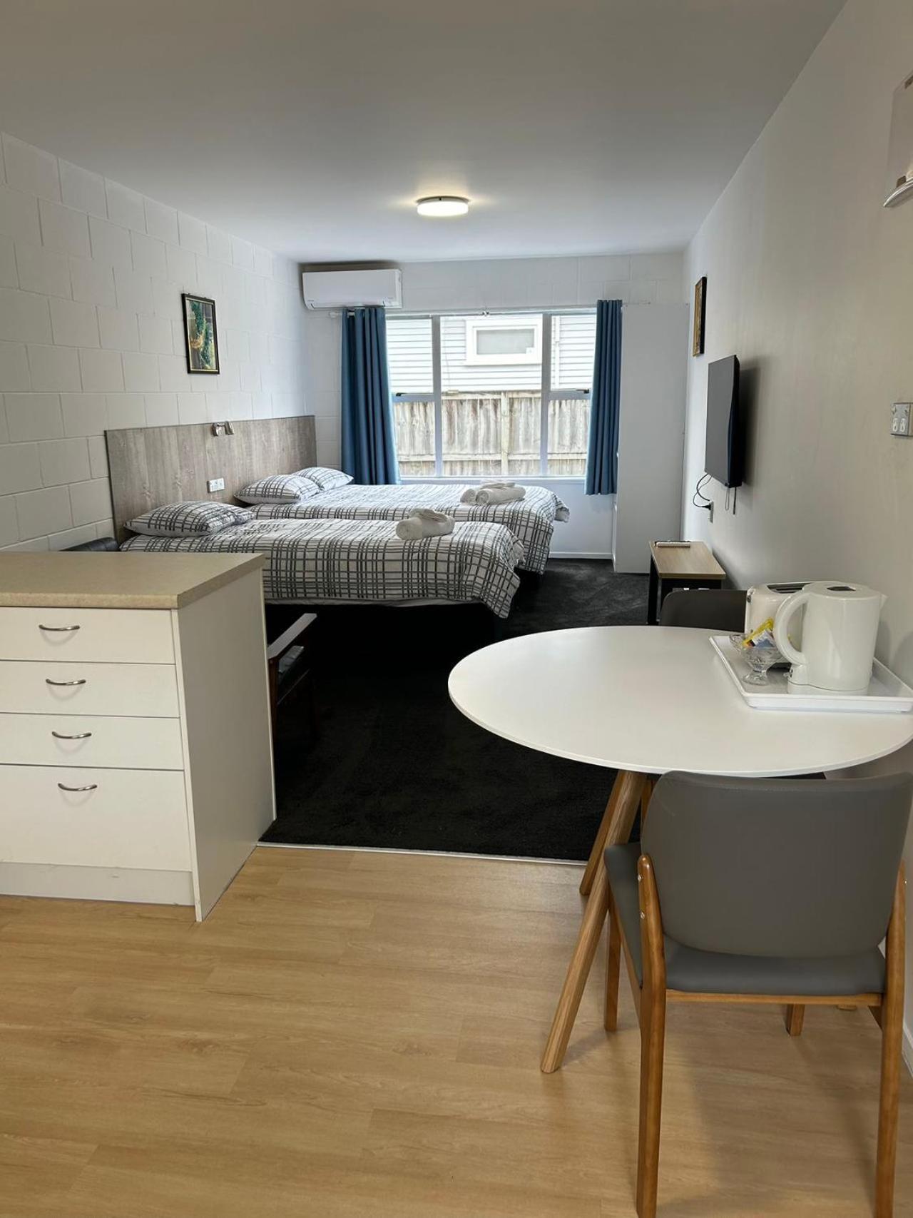 Avon Apartments ハミルトン エクステリア 写真